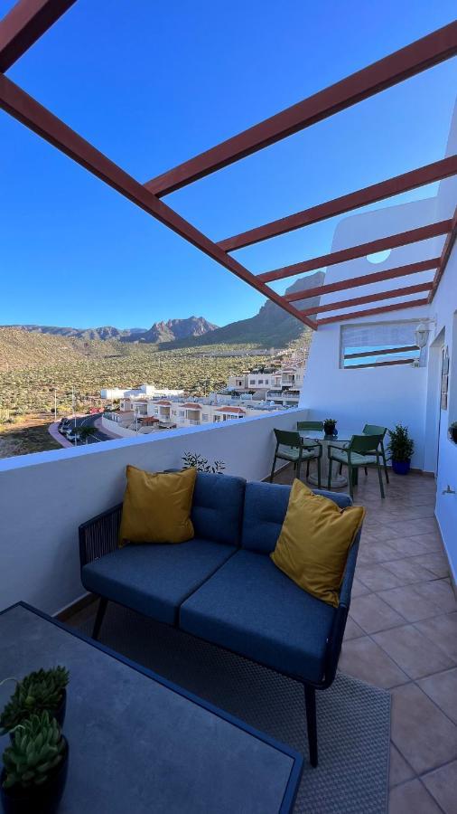 Crystal Chill , South Tenerife
