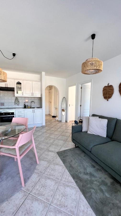 Crystal Chill , South Tenerife Apartment Costa Adeje (Tenerife)