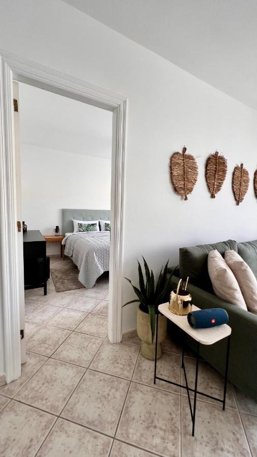 Crystal Chill , South Tenerife Apartment *