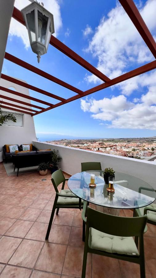 Crystal Chill , South Tenerife Apartment *